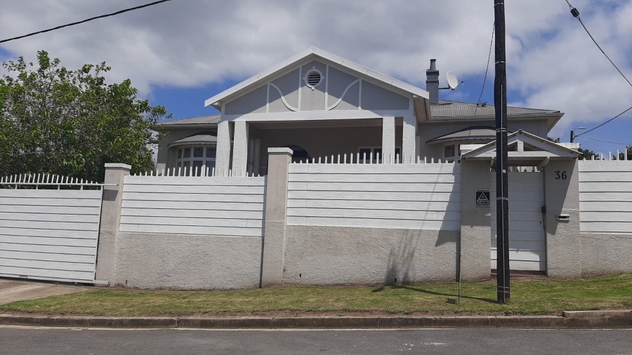 5 Bedroom Property for Sale in Bonnie Doone Eastern Cape